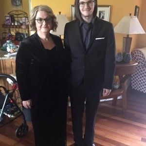 Meet your Posher, Pam